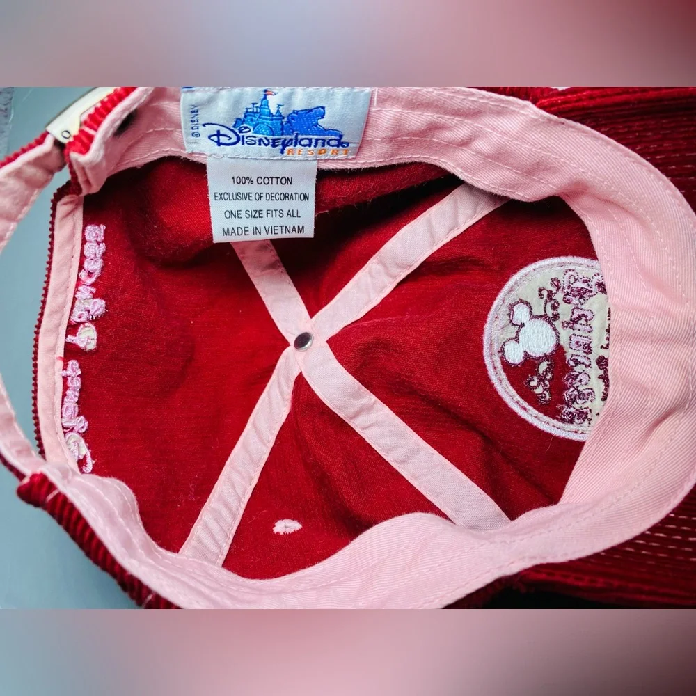 Walt Disney‎ Princess Disneyland Resort Cherry Red & Pink Corduroy Cap Hat